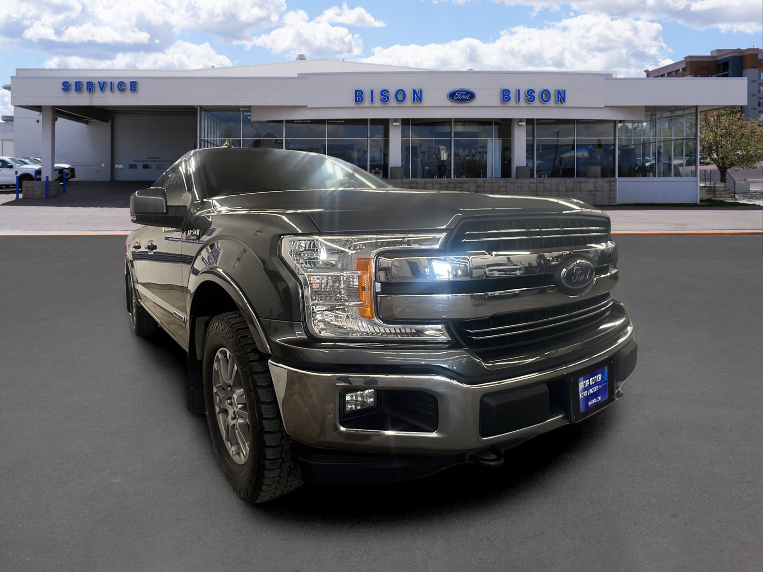 Used 2018 Ford F150 Lariat w/ Equipment Group 501A Mid