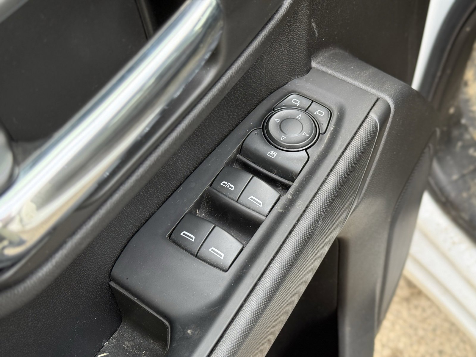 Used 2024 Chevrolet Silverado 1500 W/T w/ WT Value Package image 12