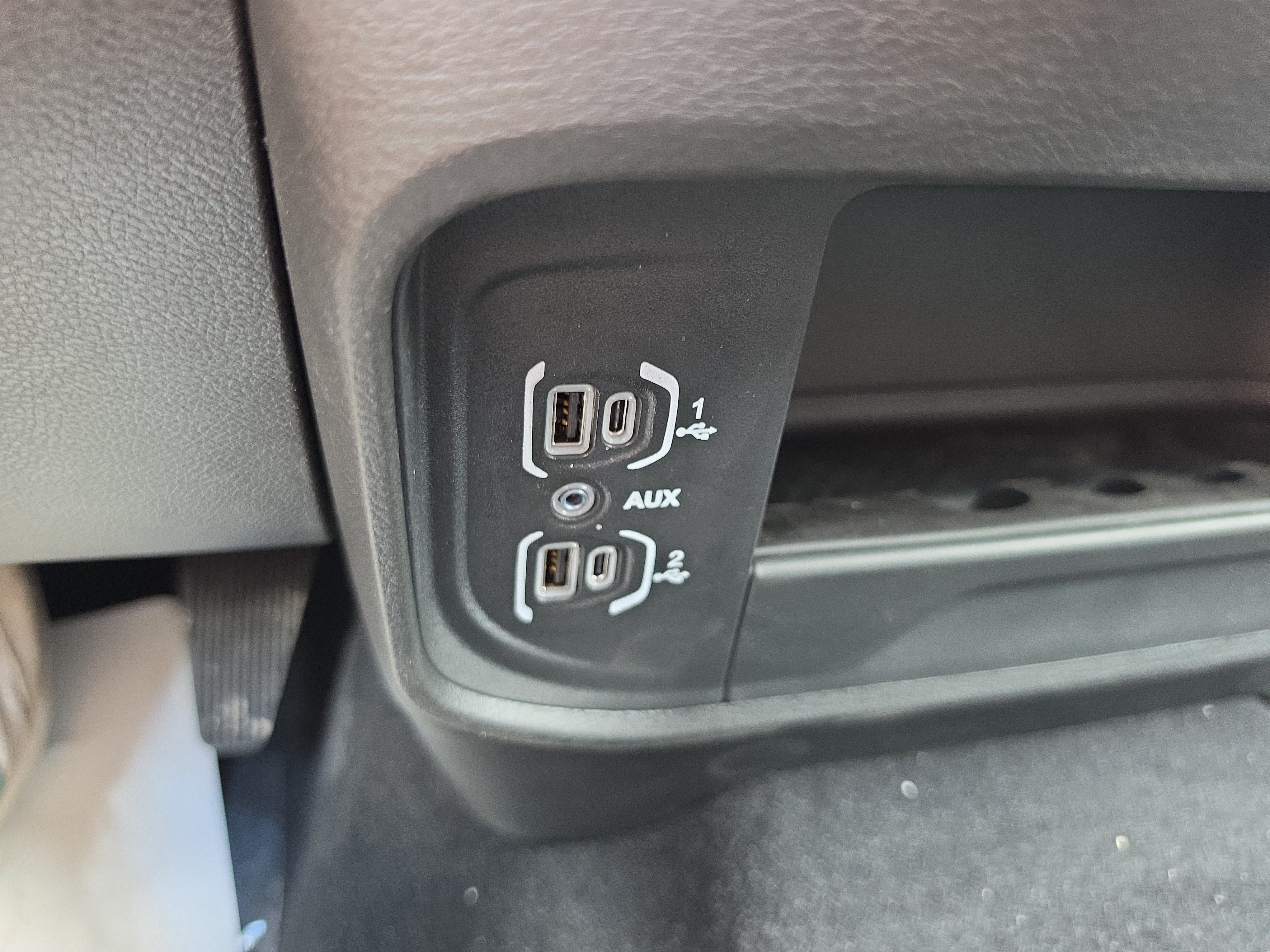 New 2026 RAM 2500 Warlock AWD/4WD image 29