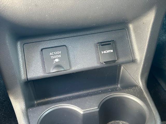 Certified 2023 Toyota Sienna Limited AWD/4WD image 26