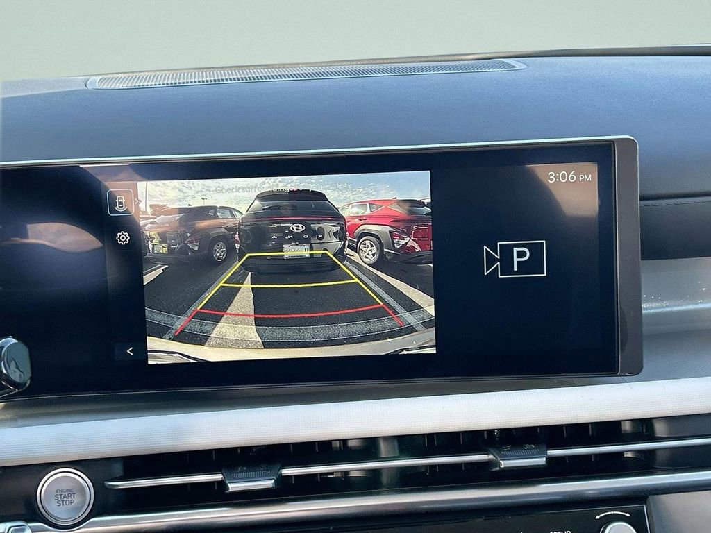 New 2026 Hyundai Tucson Blue SE w/ Tow & Go Package AWD/4WD image 16