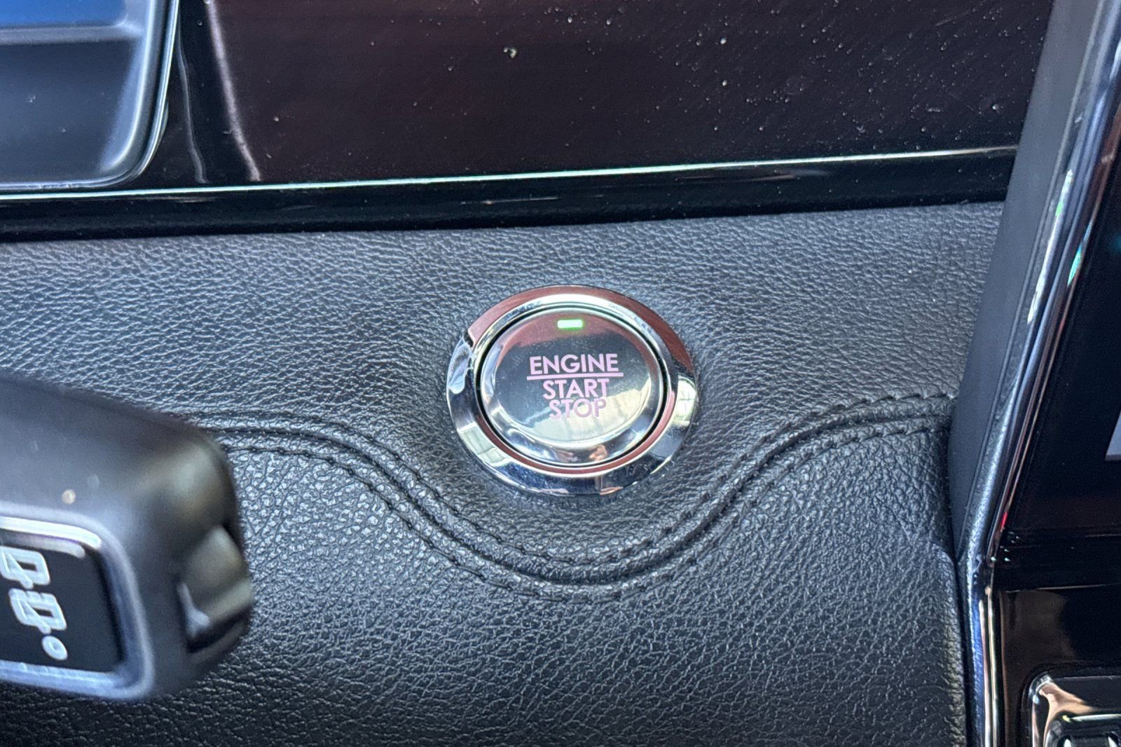 Used 2023 Lincoln Navigator L Reserve w/ Monochromatic Package image 22