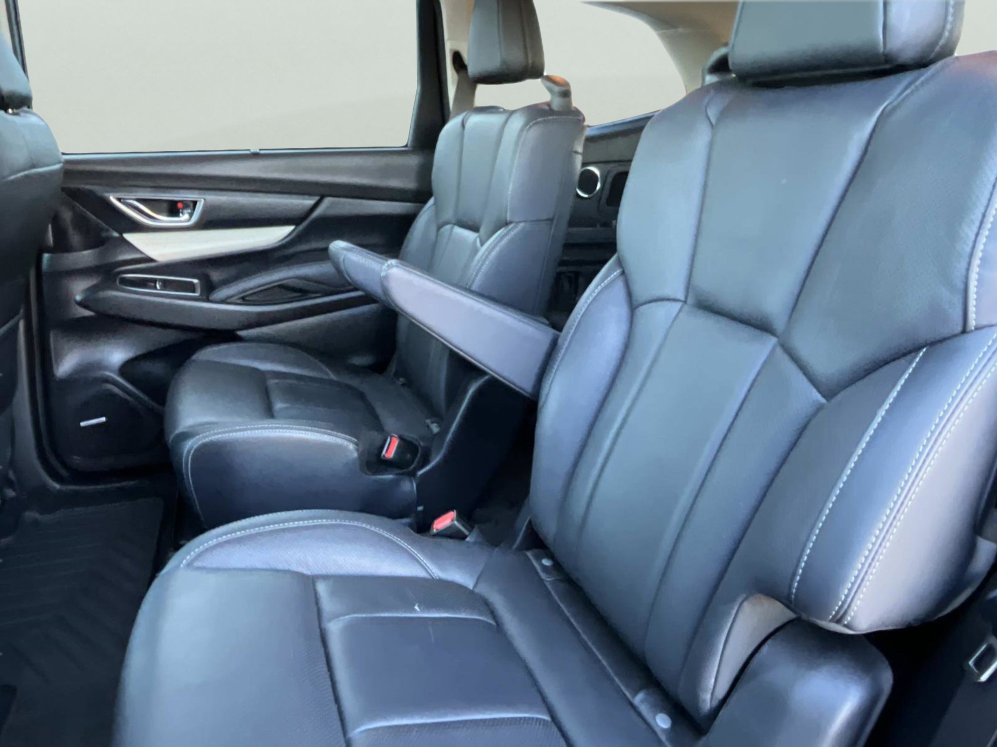 Used 2022 Subaru Ascent Limited w/ Technology Package image 22