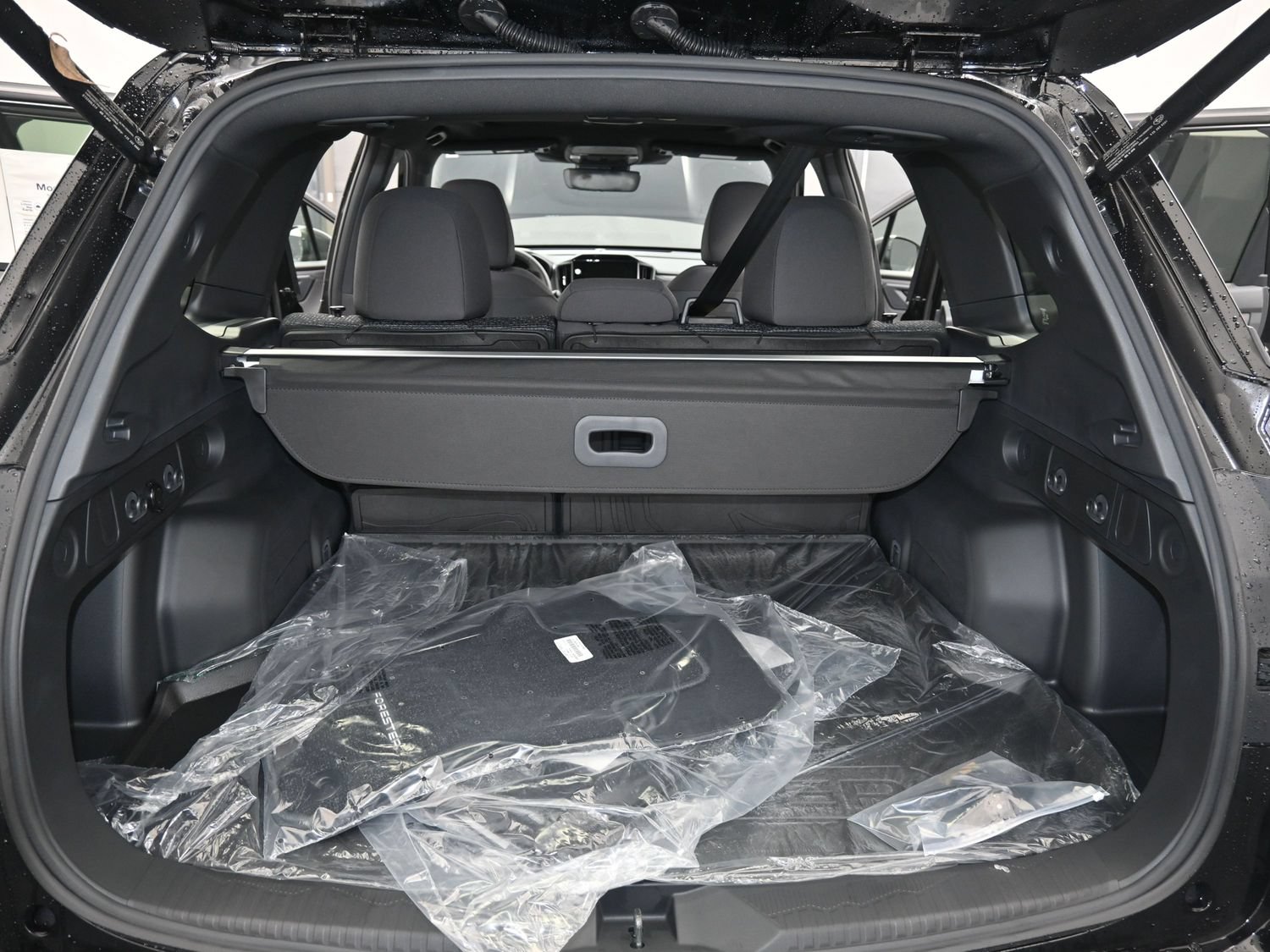 Used 2025 Subaru Forester Premium AWD/4WD image 22