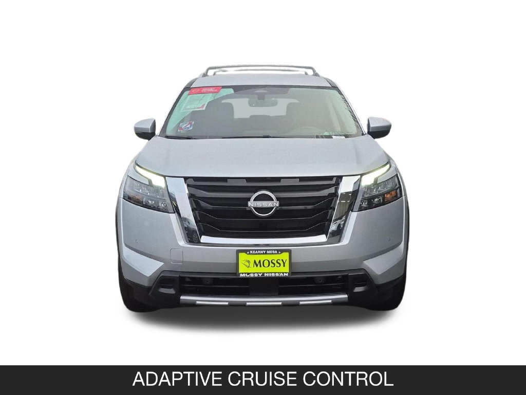 Certified 2025 Nissan Pathfinder SL FWD image 4