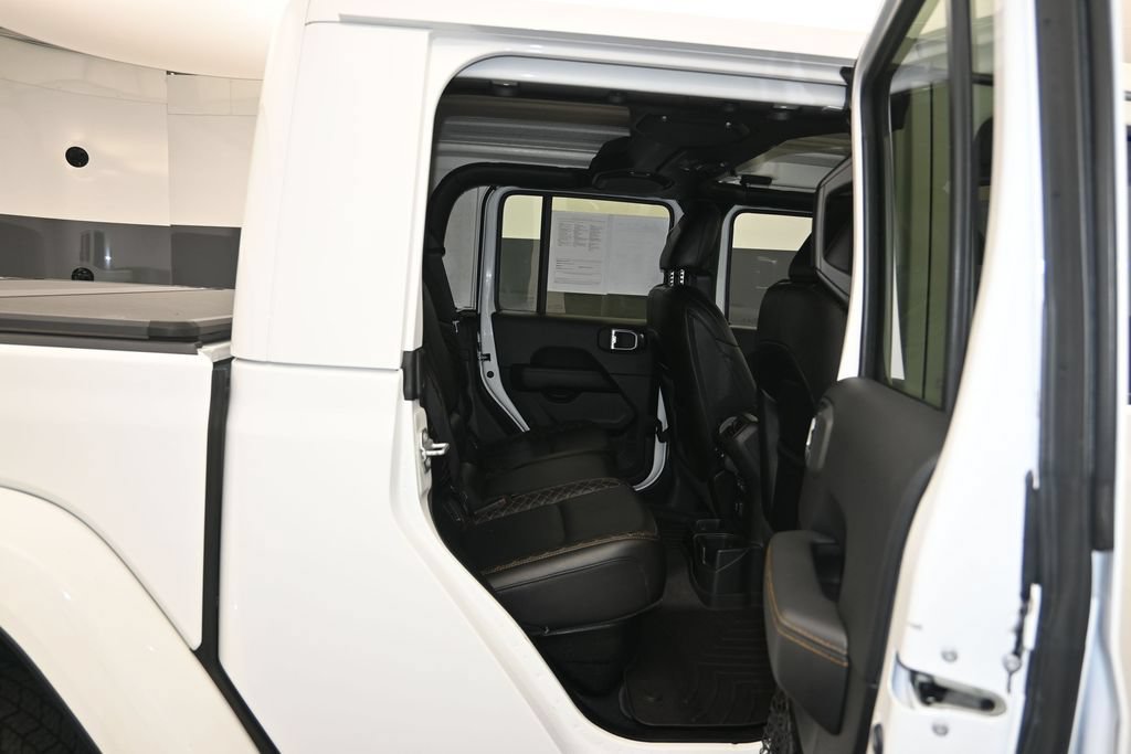 Used 2021 Jeep Gladiator Overland AWD/4WD image 26