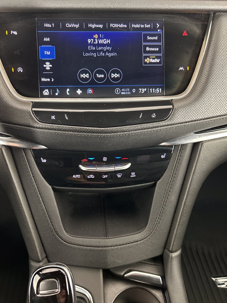 Used 2024 Cadillac XT6 Luxury AWD/4WD image 14