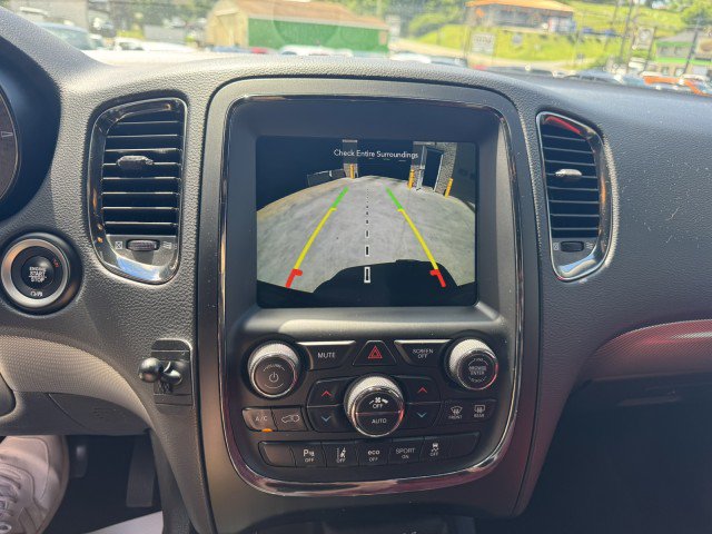 Used 2018 Dodge Durango R/T w/ Technology Group AWD/4WD image 16