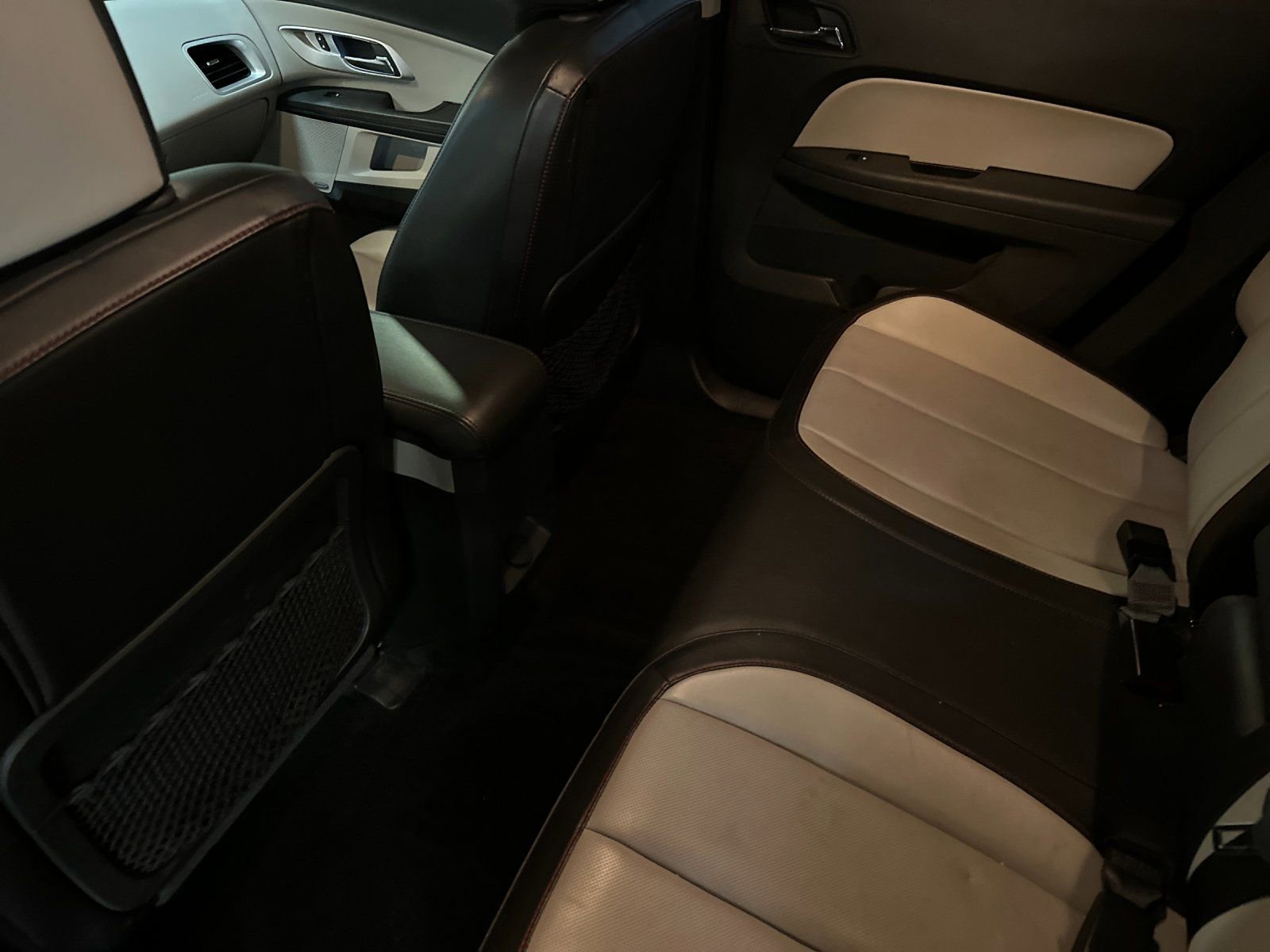 Used 2017 Chevrolet Equinox Premier w/ Enhanced Convenience Package image 10