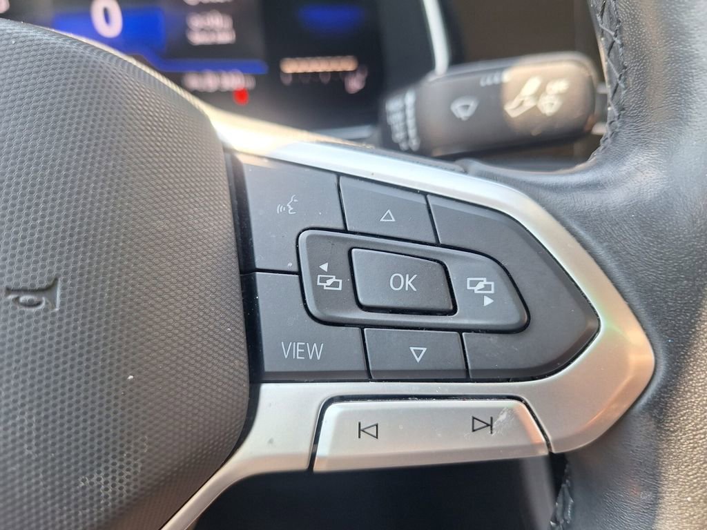 Used 2022 Volkswagen Jetta SE image 13