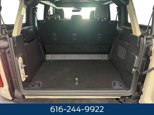 New 2026 Ford Bronco Outer Banks w/ Sasquatch Package AWD/4WD image 13
