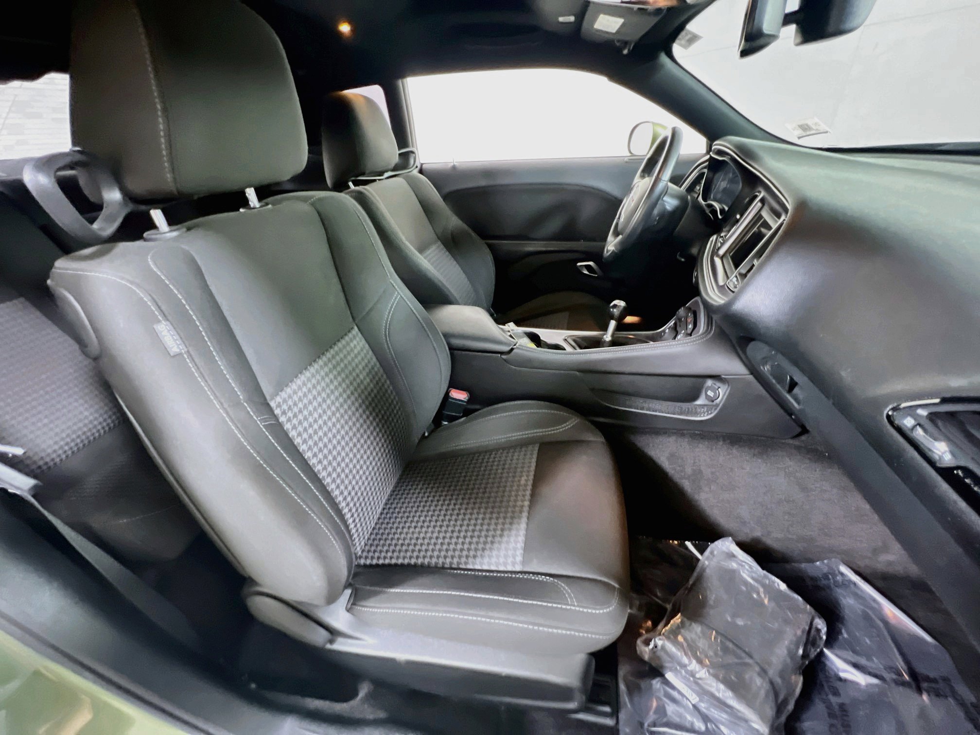 Used 2018 Dodge Challenger R/T w/ Blacktop Package RWD image 24