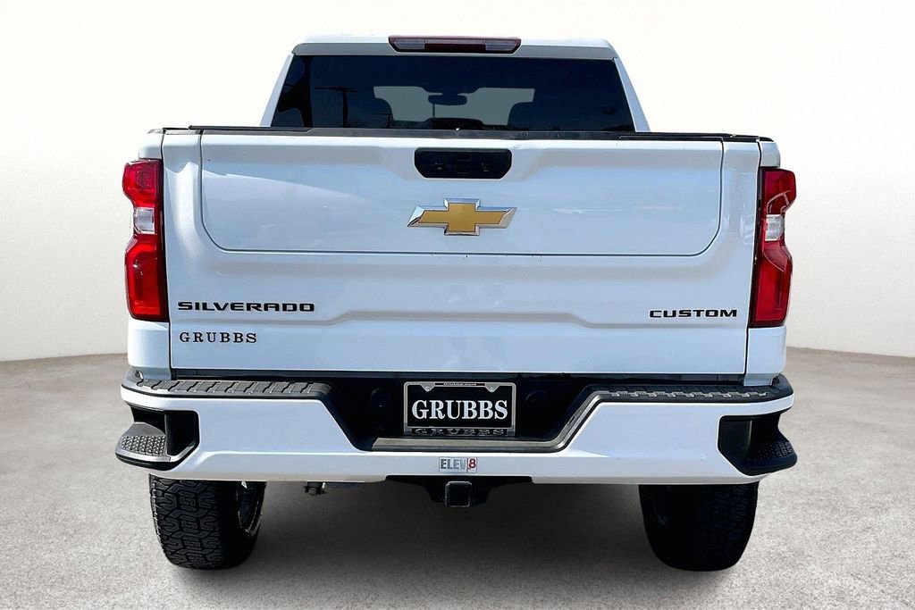 Used 2022 Chevrolet Silverado 1500 Custom image 6