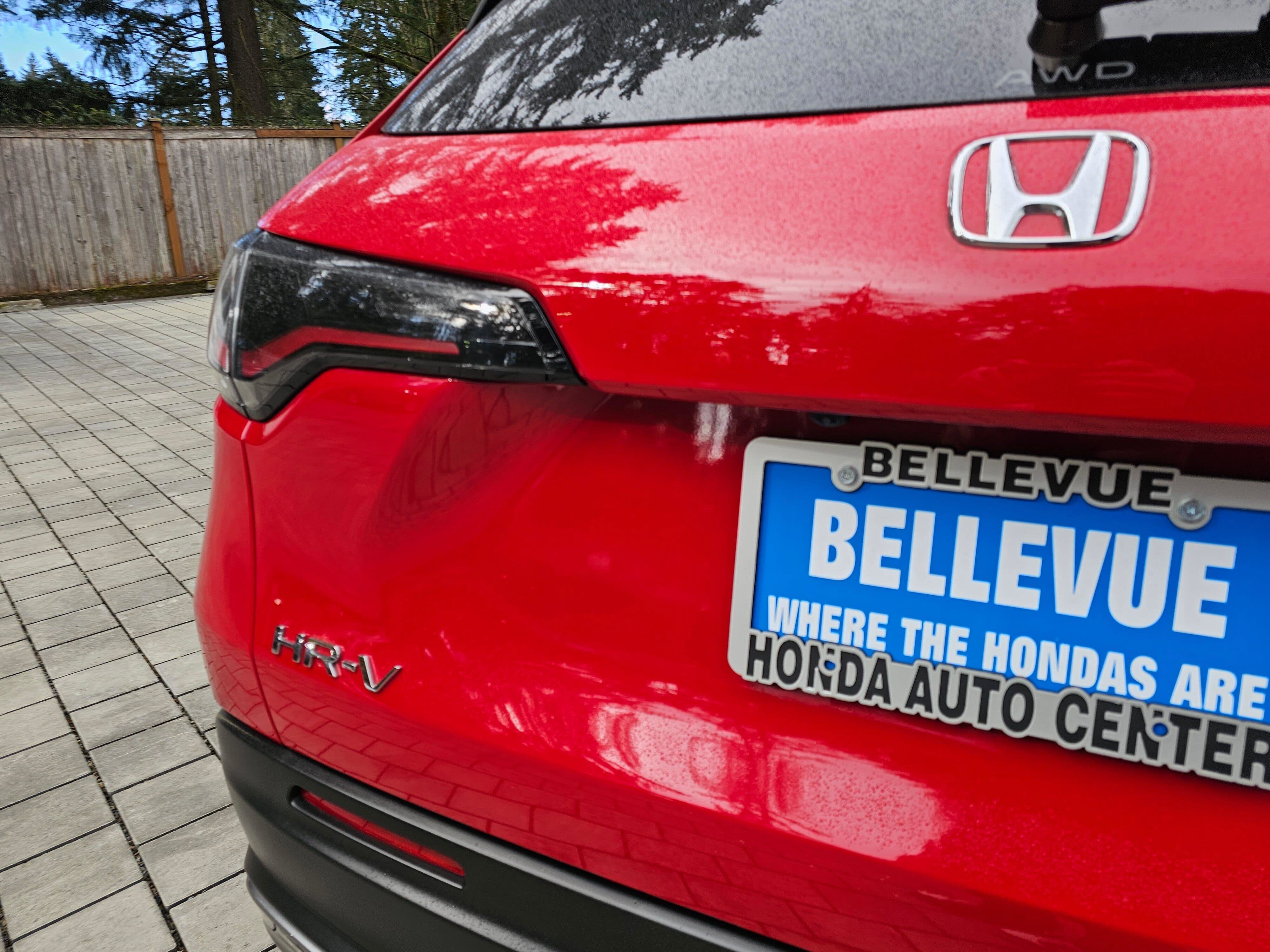 Certified 2025 Honda HR-V Sport image 15