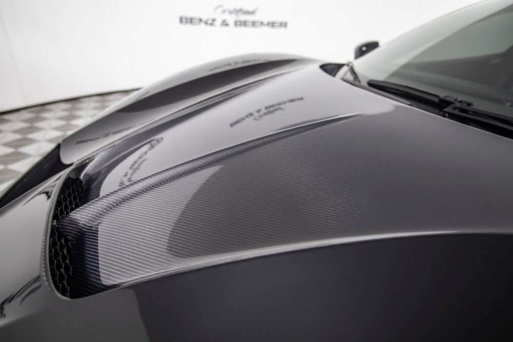 Used 2017 Ferrari 488 GTB RWD image 11