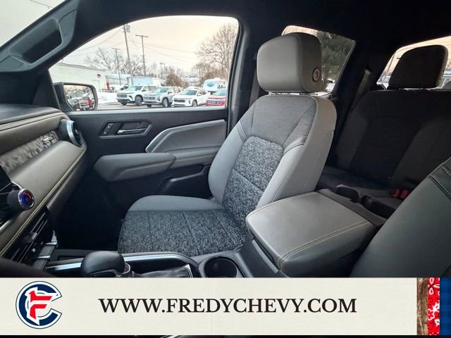 Used 2024 Chevrolet Colorado ZR2 w/ Safety Package image 17