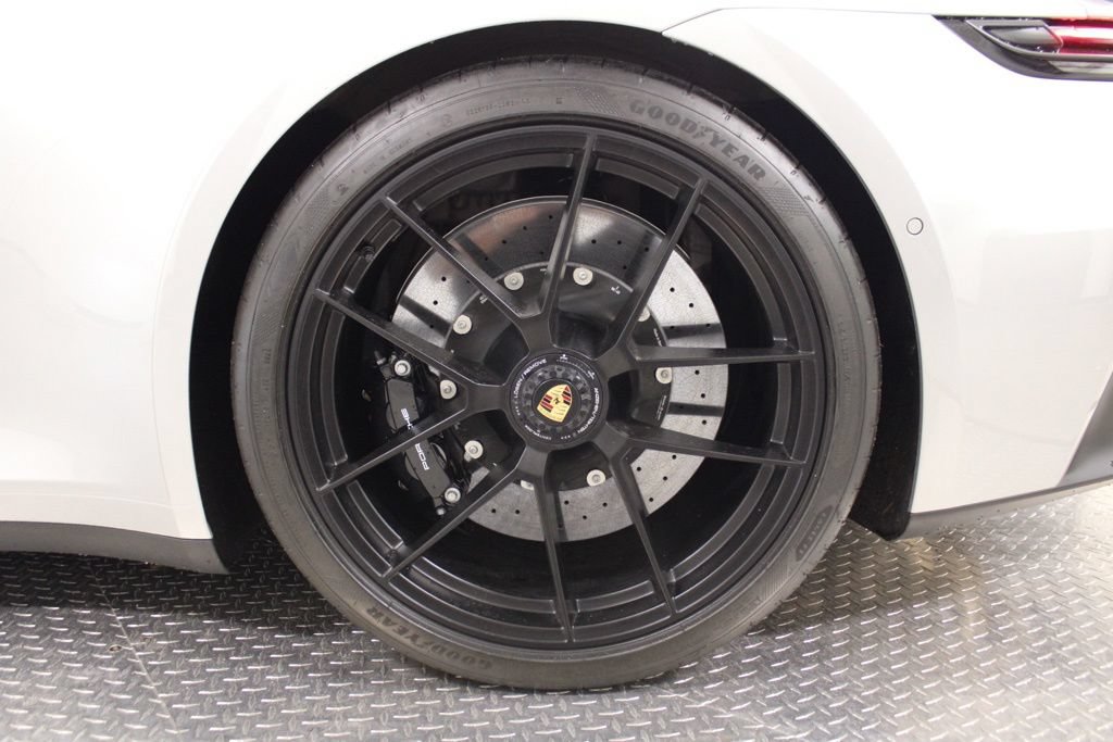 Certified 2026 Porsche 911 Carrera GTS RWD image 14