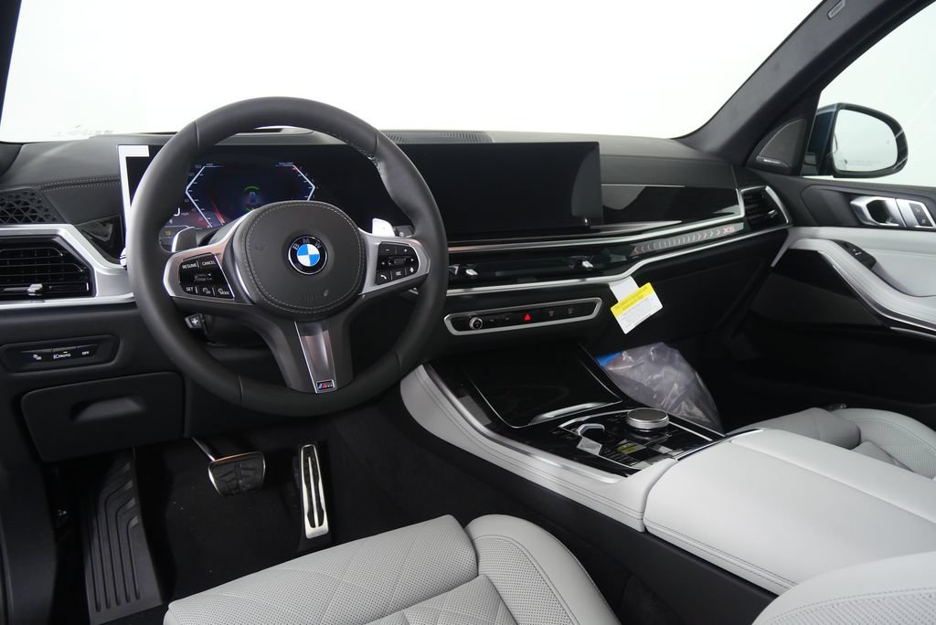 Used 2026 BMW X5 sDrive40i RWD image 18