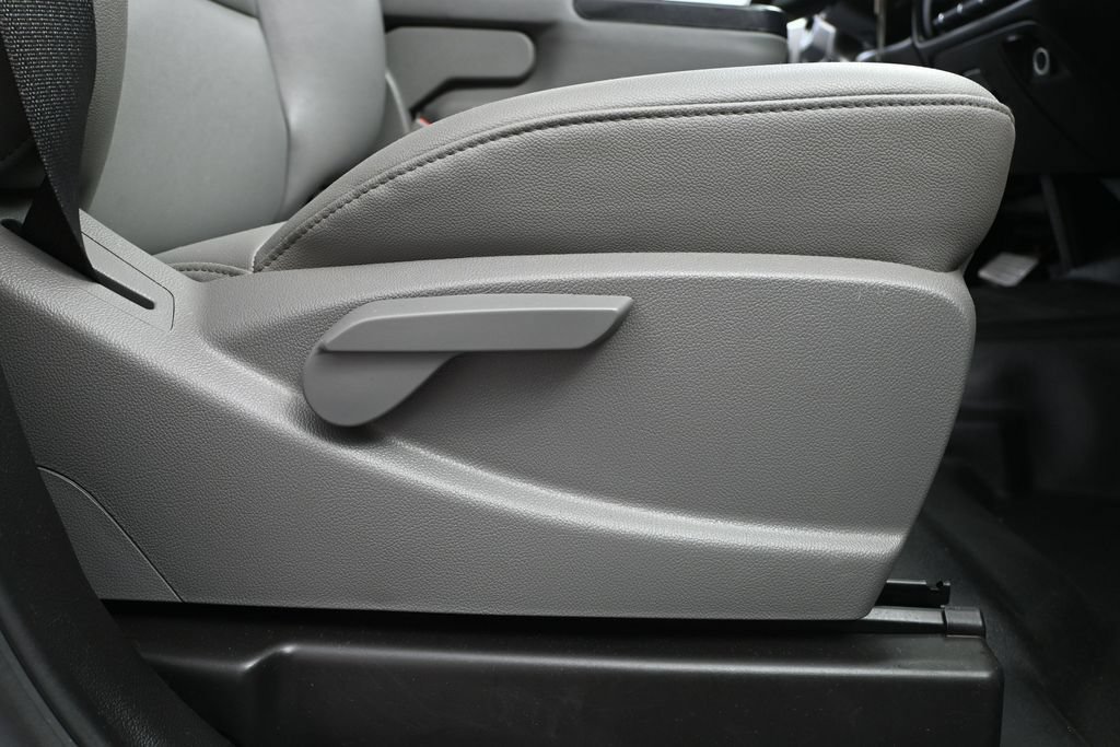 Used 2018 Chevrolet Silverado 2500 W/T RWD image 35