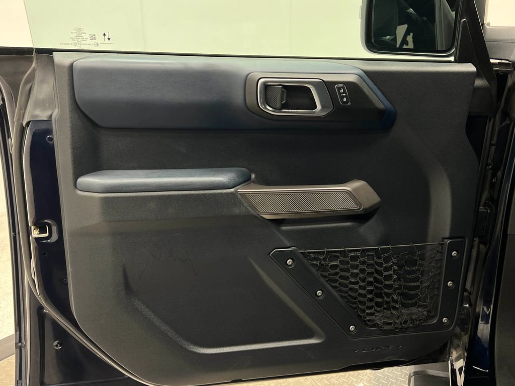 Used 2021 Ford Bronco Outer Banks AWD/4WD image 15
