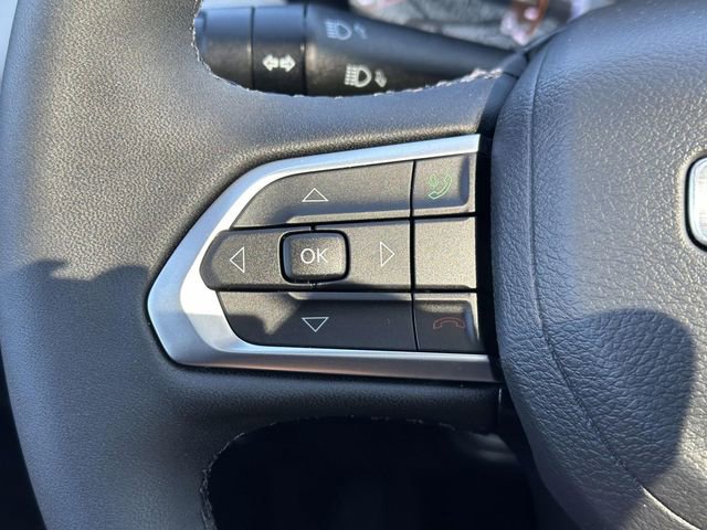 Used 2025 Jeep Compass Limited w/ Sun & Sound Group image 12