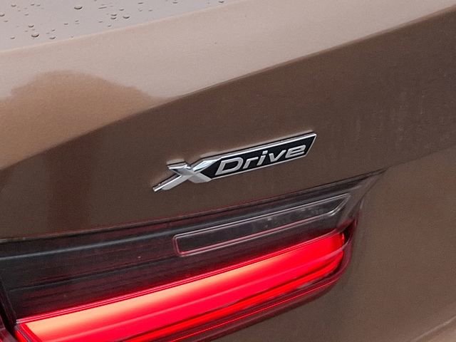 Used 2019 BMW 330i xDrive Sedan w/ Convenience Package image 42