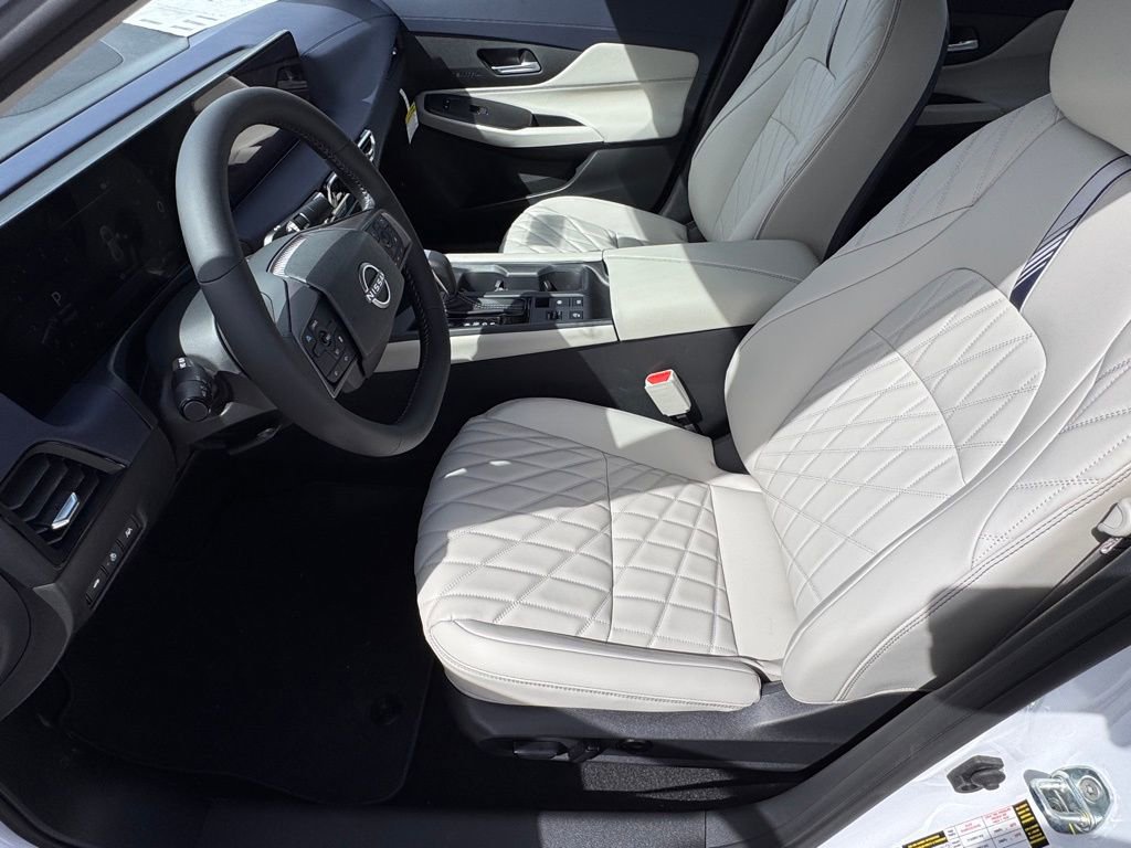 New 2026 Nissan Sentra SL image 9