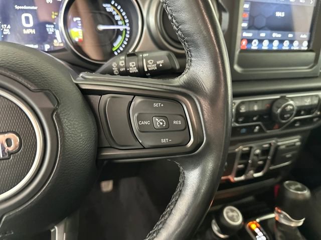 Used 2023 Jeep Wrangler Unlimited w/ Cold Weather Group image 16