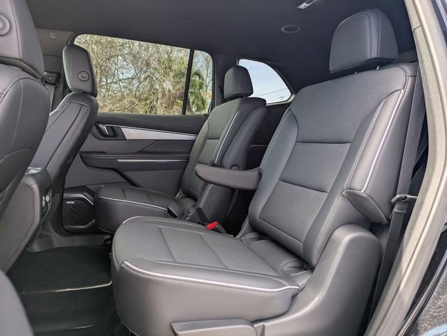 Certified 2025 Buick Enclave Preferred image 14