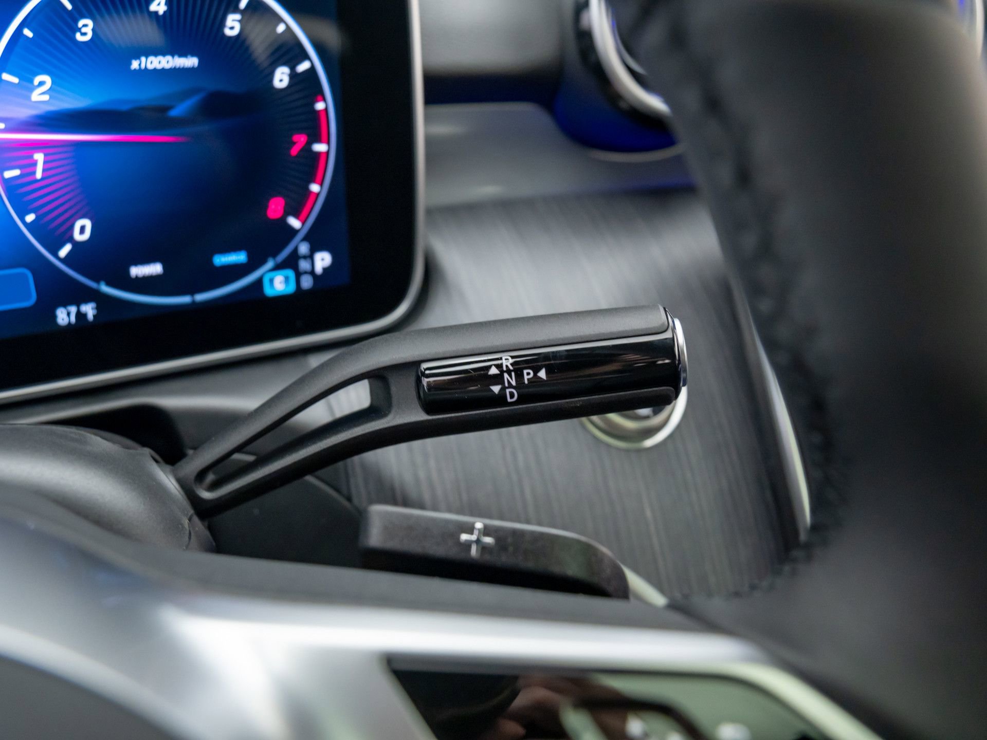 New 2025 Mercedes-Benz C 300 4MATIC Sedan image 21