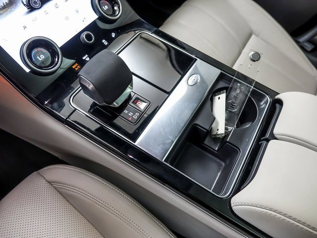 Used 2023 Land Rover Range Rover Velar HST image 24