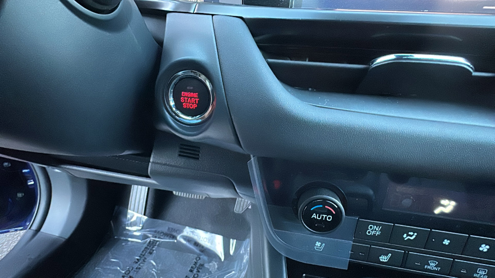 New 2026 Subaru Outback Touring XT image 17