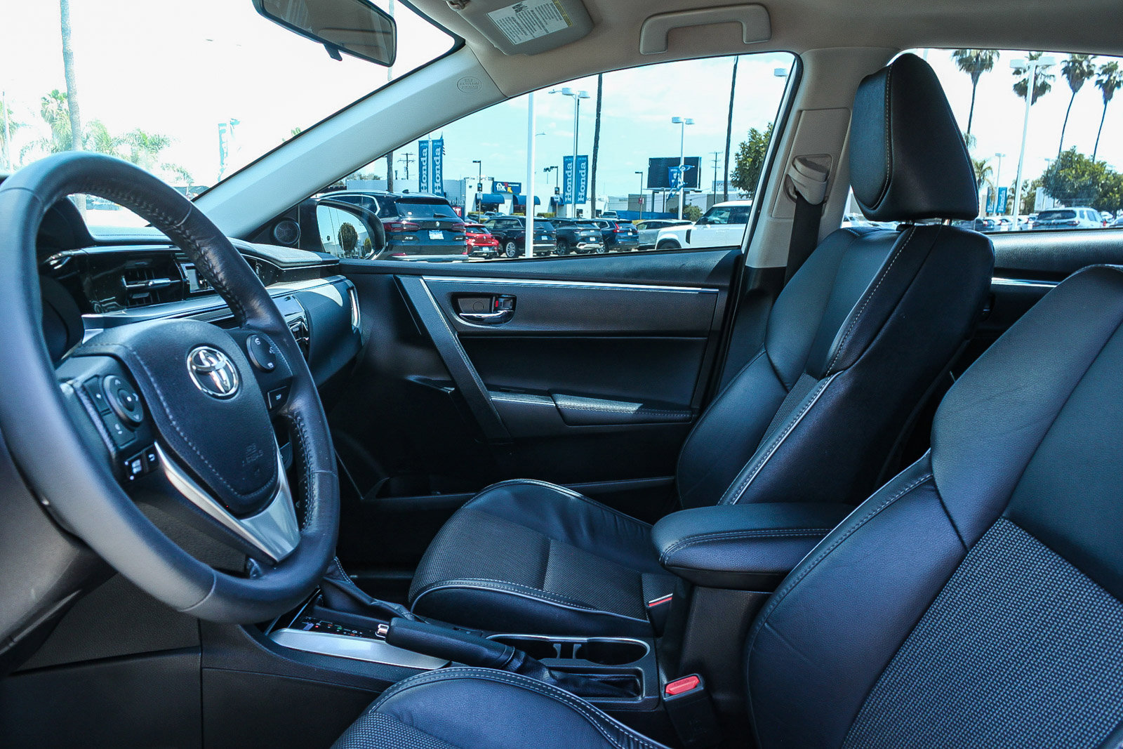 Used 2016 Toyota Corolla S FWD image 19