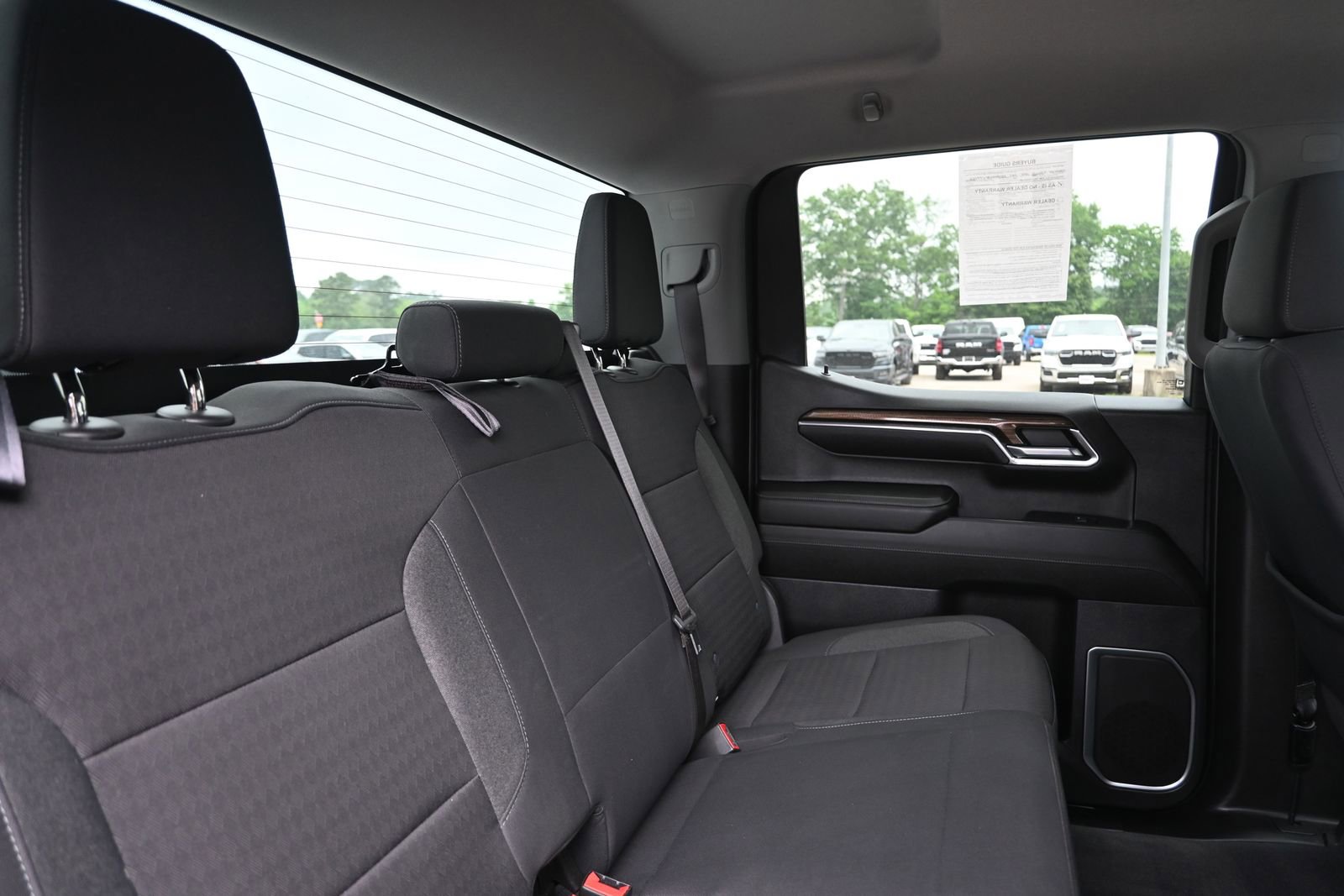 Used 2023 Chevrolet Silverado 1500 LT RWD image 33