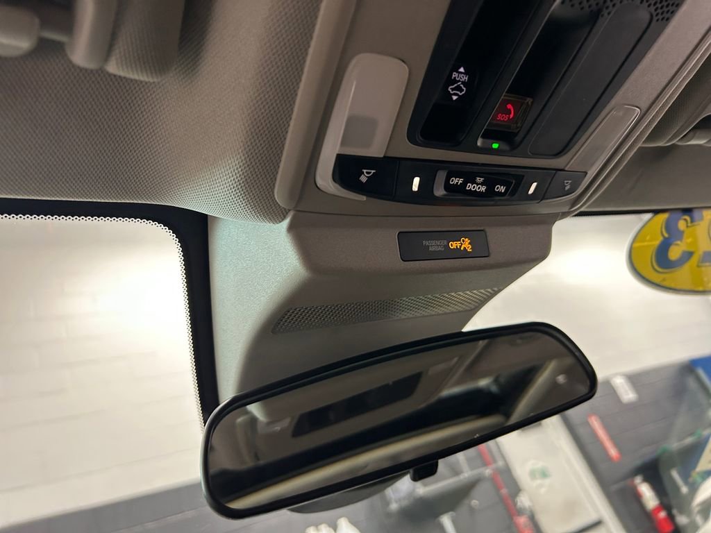 Used 2023 Honda Accord EX image 25