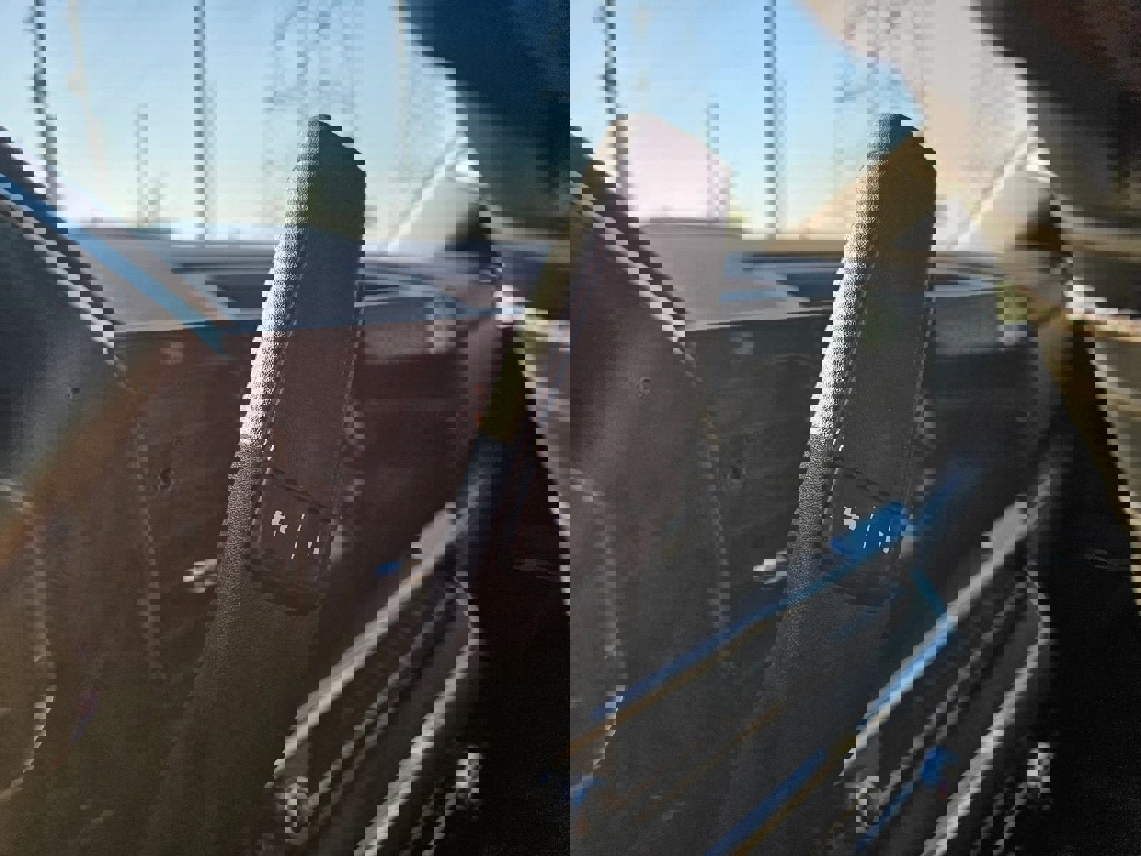 Used 2025 GMC Sierra 1500 SLT image 18