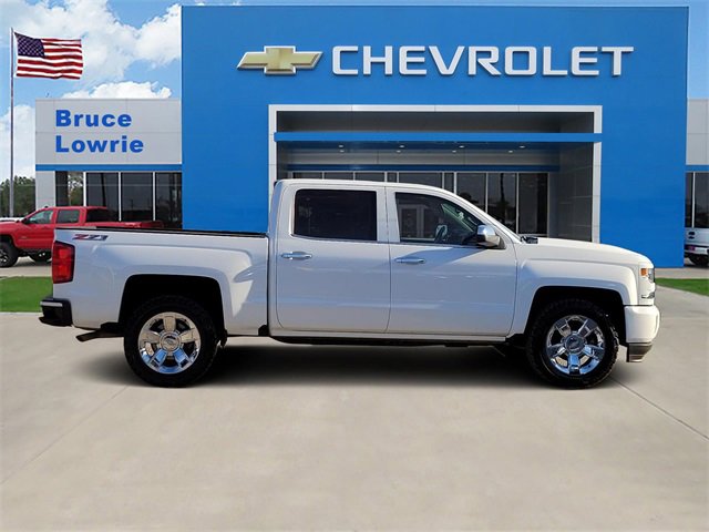 Used 2017 Chevrolet Silverado 1500 LTZ Z71 w/ LTZ Plus Package image 6