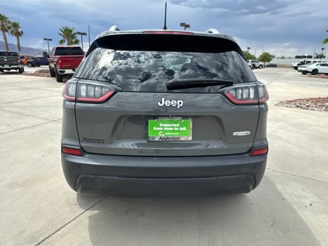 Certified 2020 Jeep Cherokee Latitude Plus w/ Comfort/Convenience Group FWD image 4
