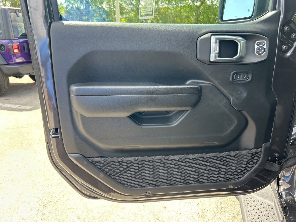 Used 2021 Jeep Wrangler Unlimited Sport image 35