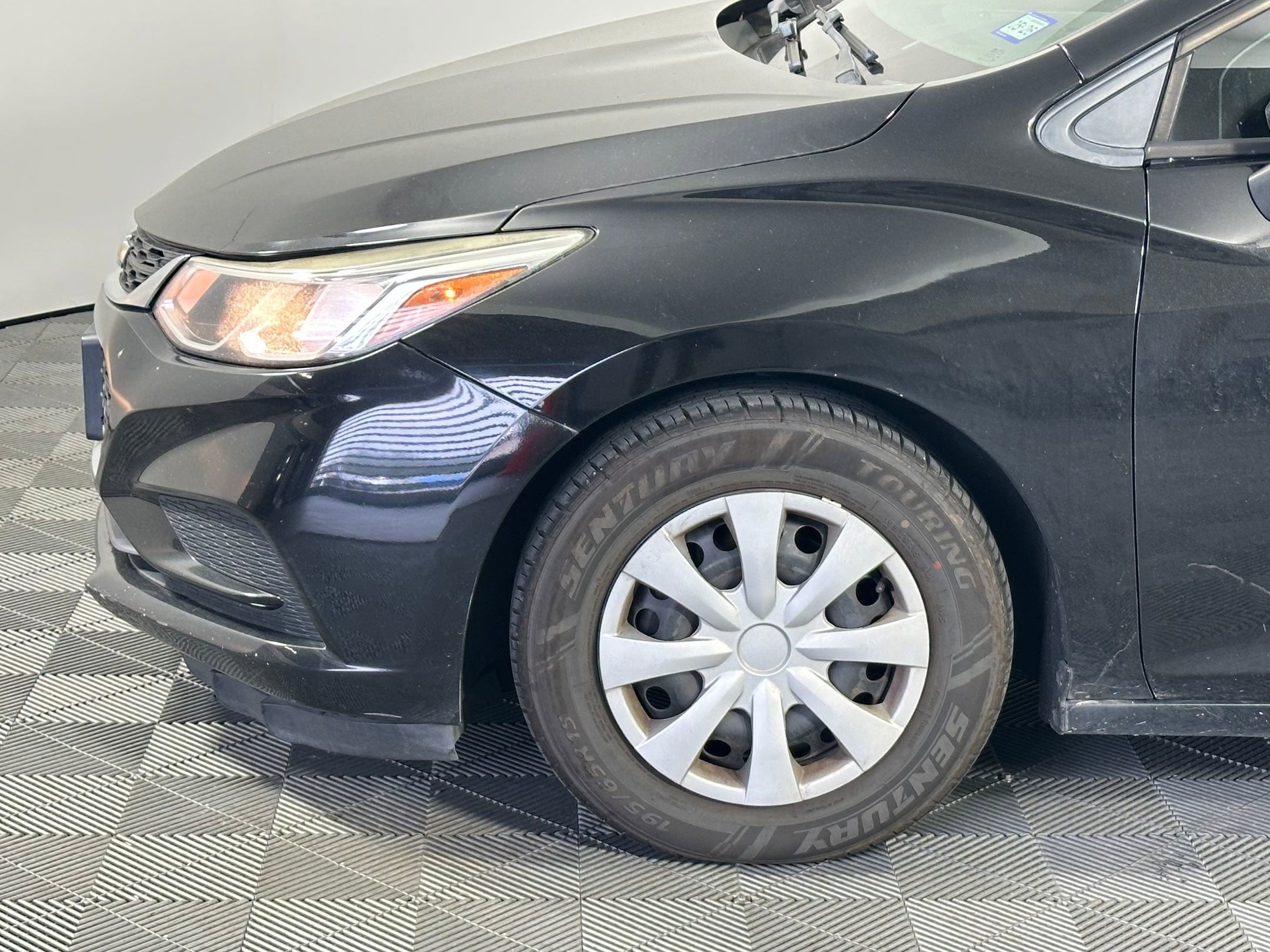 Used 2016 Chevrolet Cruze LS image 11