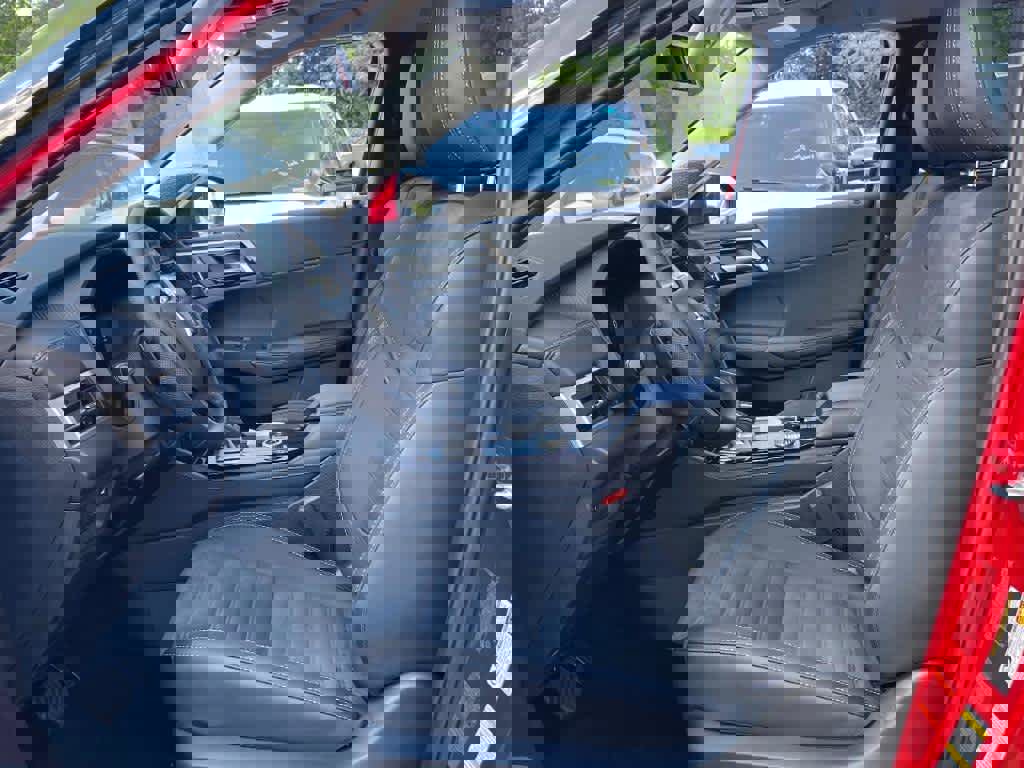 New 2025 Mitsubishi Outlander SE image 7