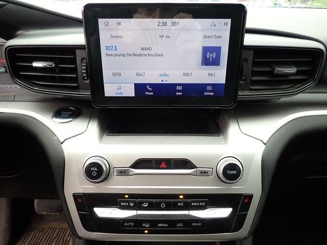 Used 2022 Ford Explorer XLT image 14