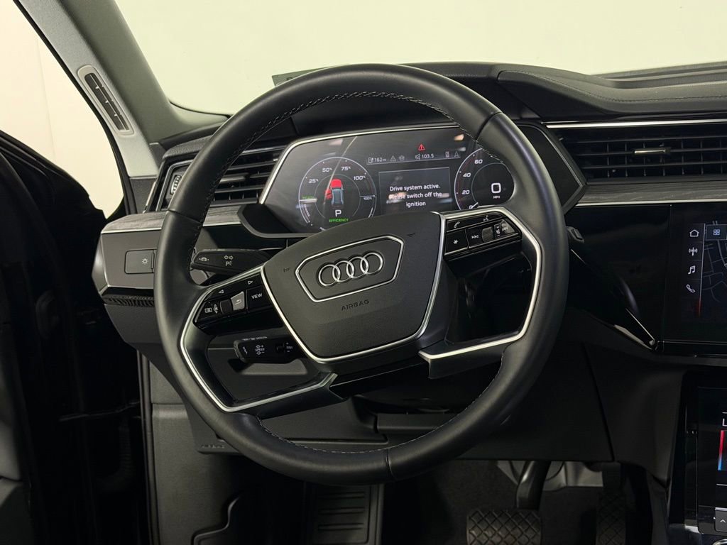 Used 2024 Audi Q8 e-tron Premium image 14