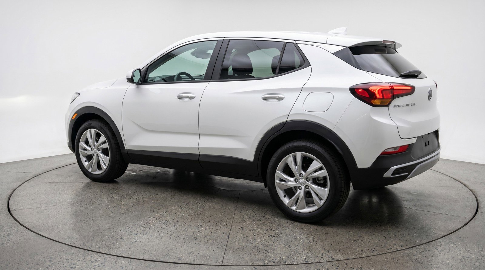Used 2025 Buick Encore GX Preferred AWD/4WD image 6