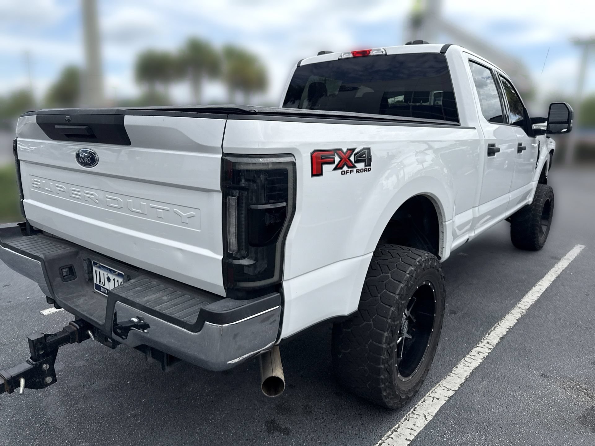 Used 2021 Ford F250 XLT w/ FX4 Off-Road Package AWD/4WD image 7