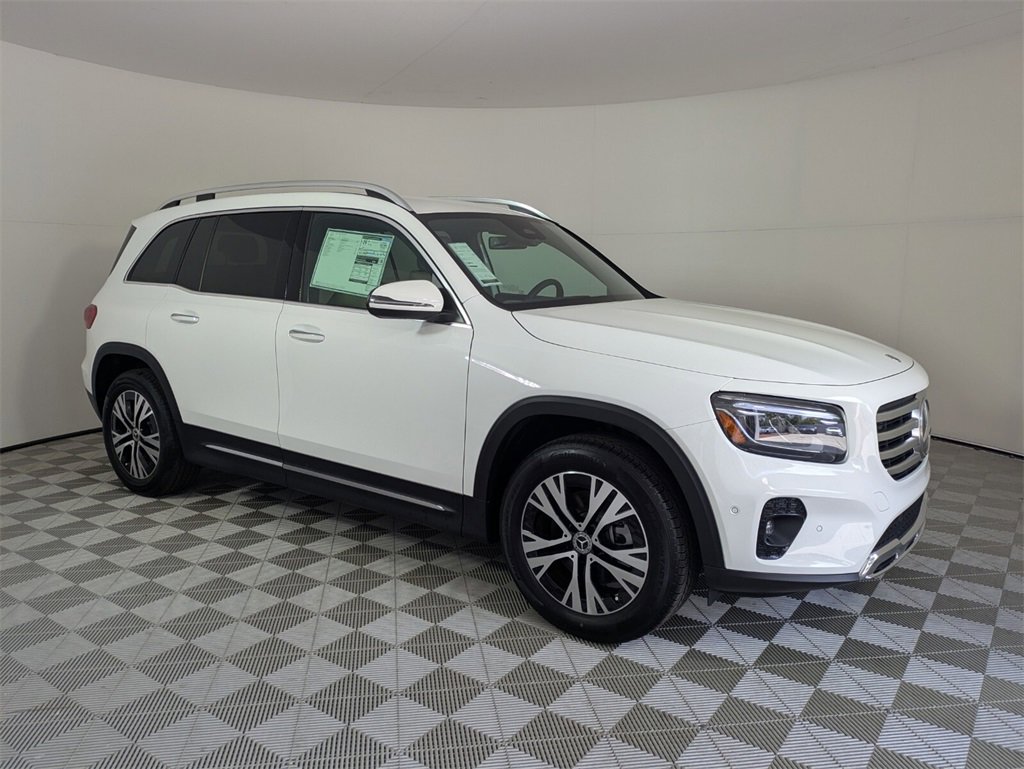 New 2025 Mercedes-Benz GLB 250