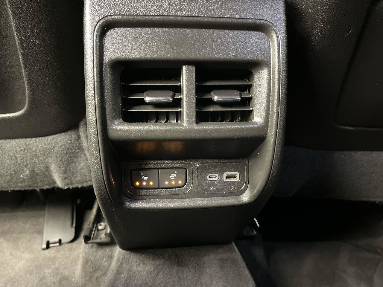 Used 2019 Cadillac XT4 Sport AWD/4WD image 11