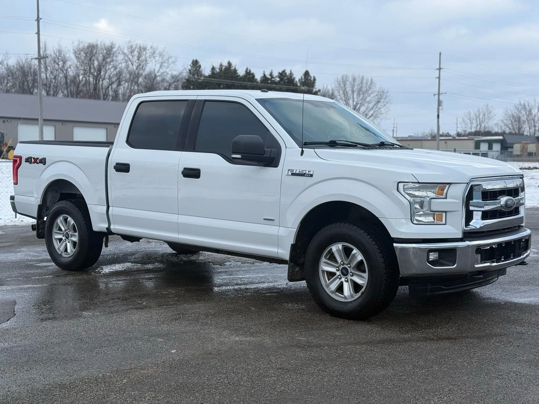 Used 2017 Ford F150 XLT w/ Equipment Group 301A Mid image 3