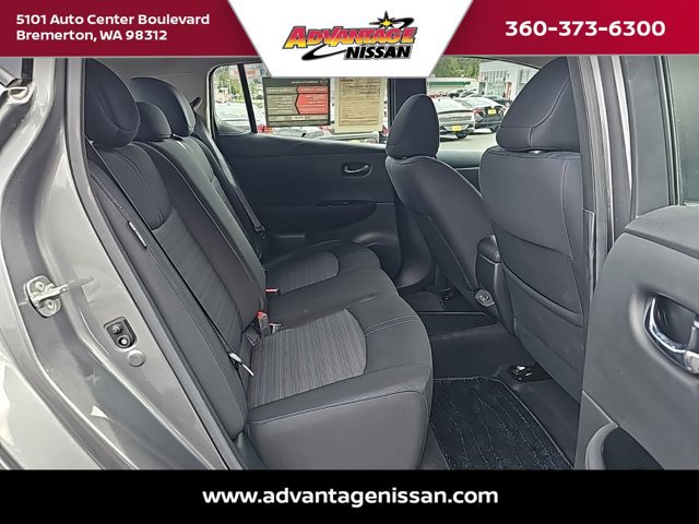 Used 2020 Nissan Leaf SV w/ SV Technology Package image 26