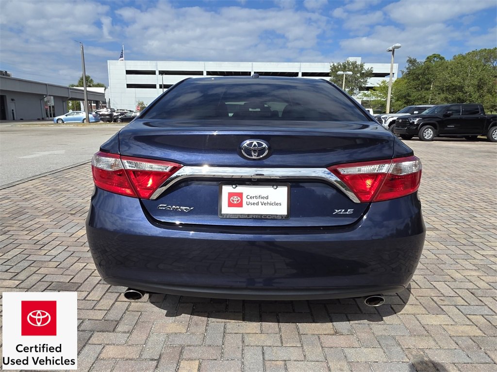 Certified 2017 Toyota Camry XLE image 10